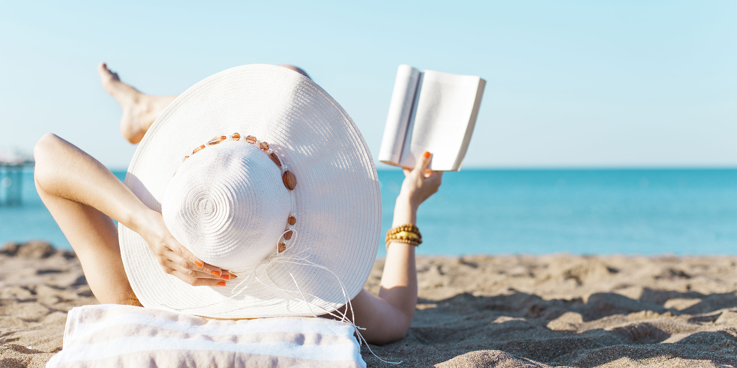 FIVE BOOKS YOU WON’T BE ABLE TO PUT DOWN THIS SUMMER